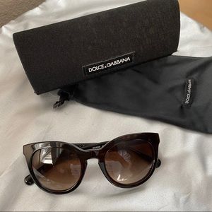 Dolce & Gabbana Sunglasses 🕶